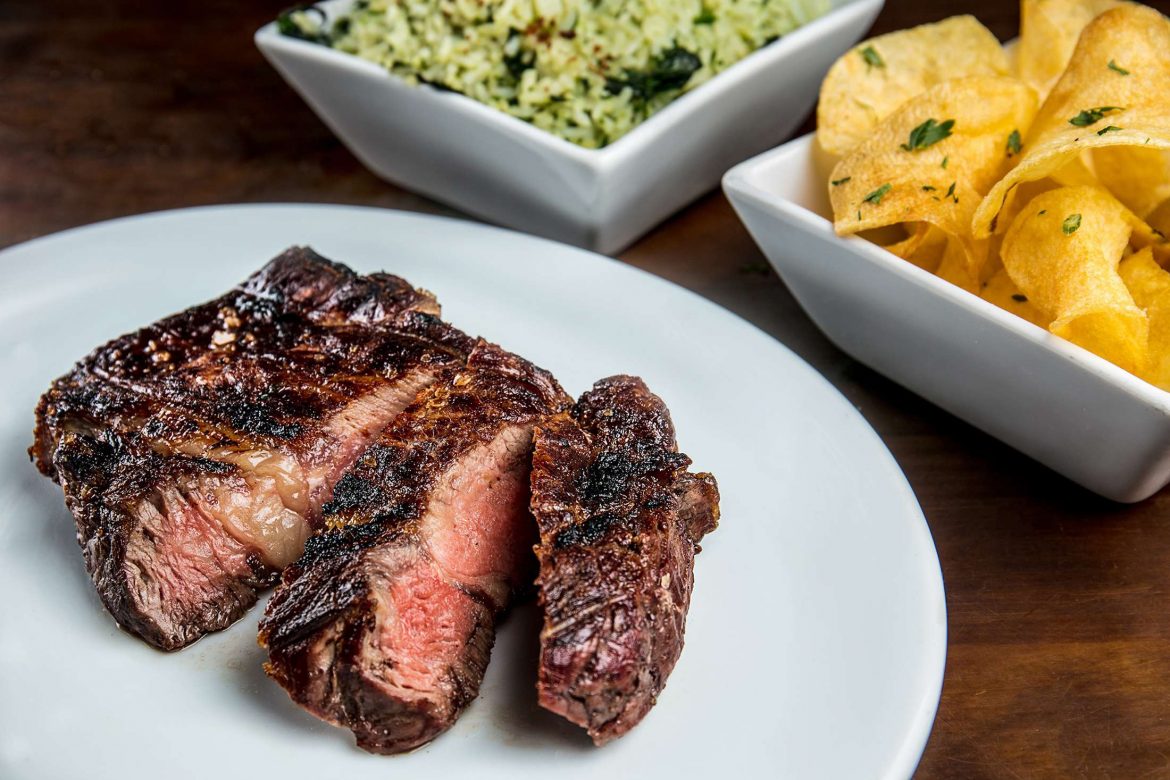Costelão do Cadeg Ganha Novos Pratos que Fazem Companhia à Célebre Costela no Bafo!