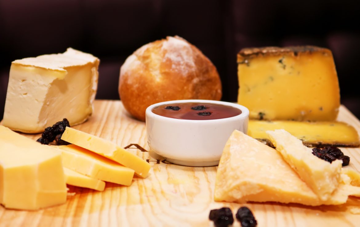 Restaurante Liceu Estende o Festival “Queijos, Vinhos e Paparicos”!