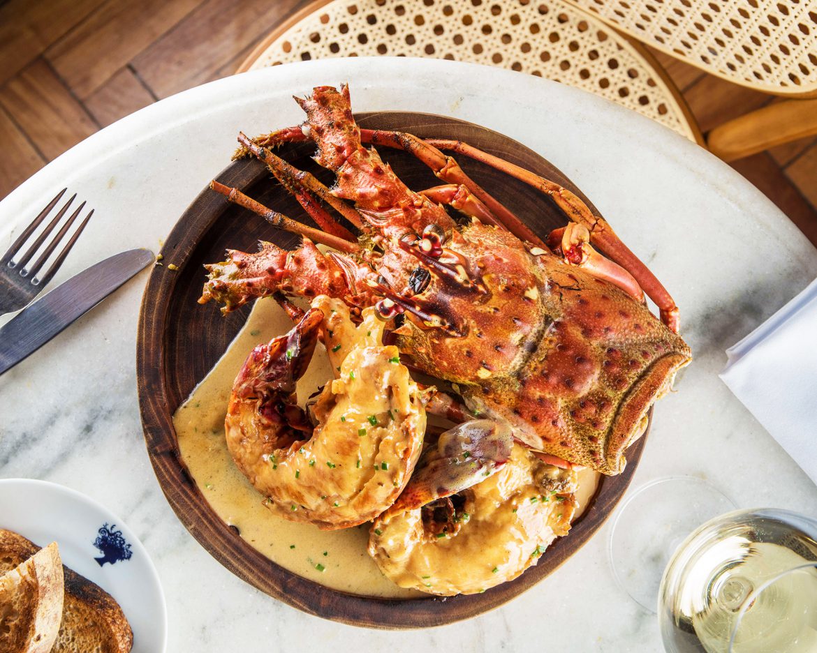 Bagatelle Comemora 4 Anos de Sucesso no Rio!