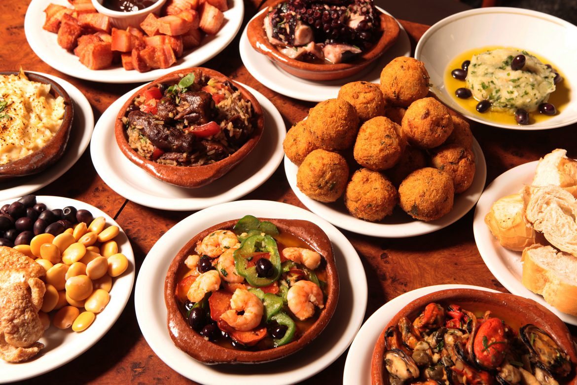 O Bondbuteco, Animado Botequeiro Carioca e o Artista Rafo Castro e Velho Adonis Convidam Para Campanha Social!