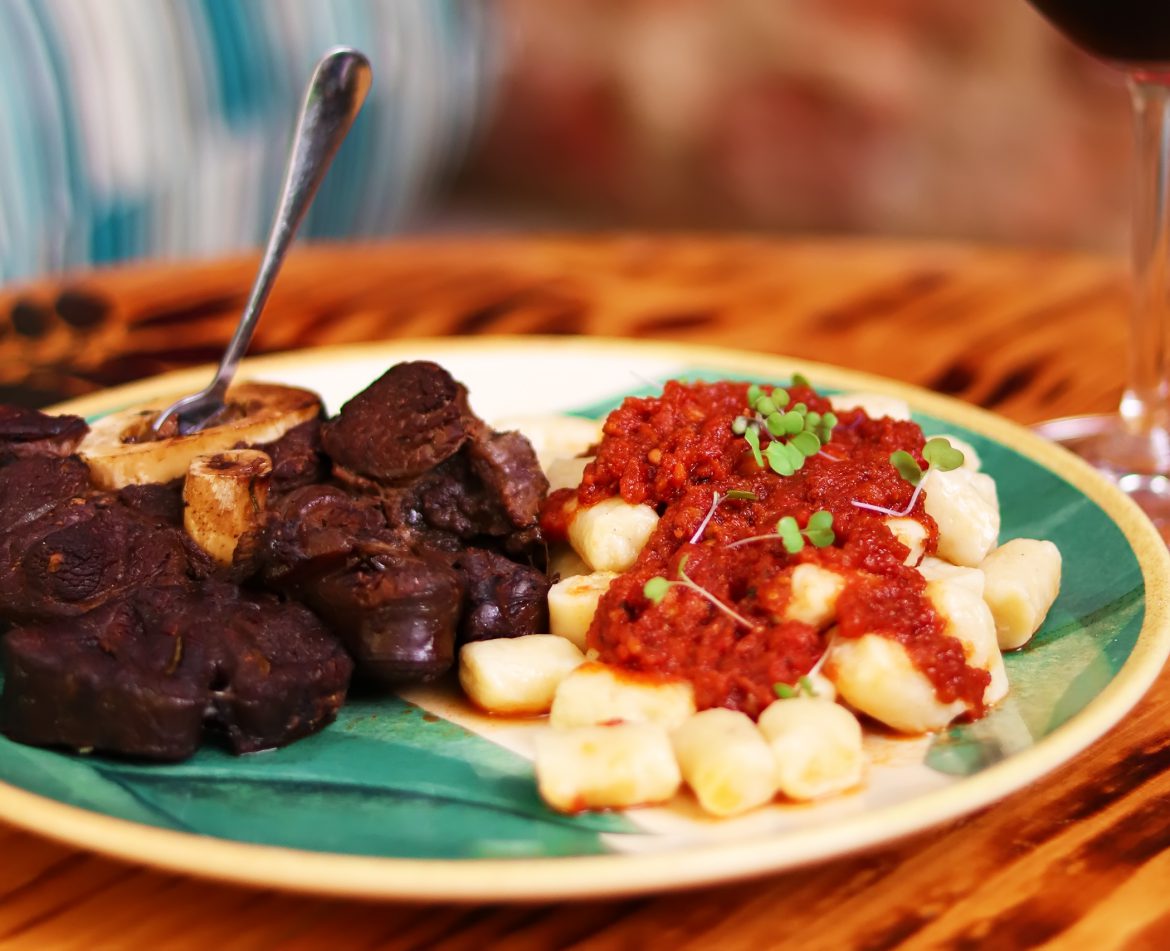 Tutto Nhoque Reabre Restaurantes Após 5 Meses Fechados!