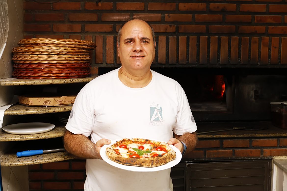 Mr. Lenha Celebra 20 anos com Novidades no Menu Assinadas pelo Chef Pizzaiolo Pierluigi Russo!