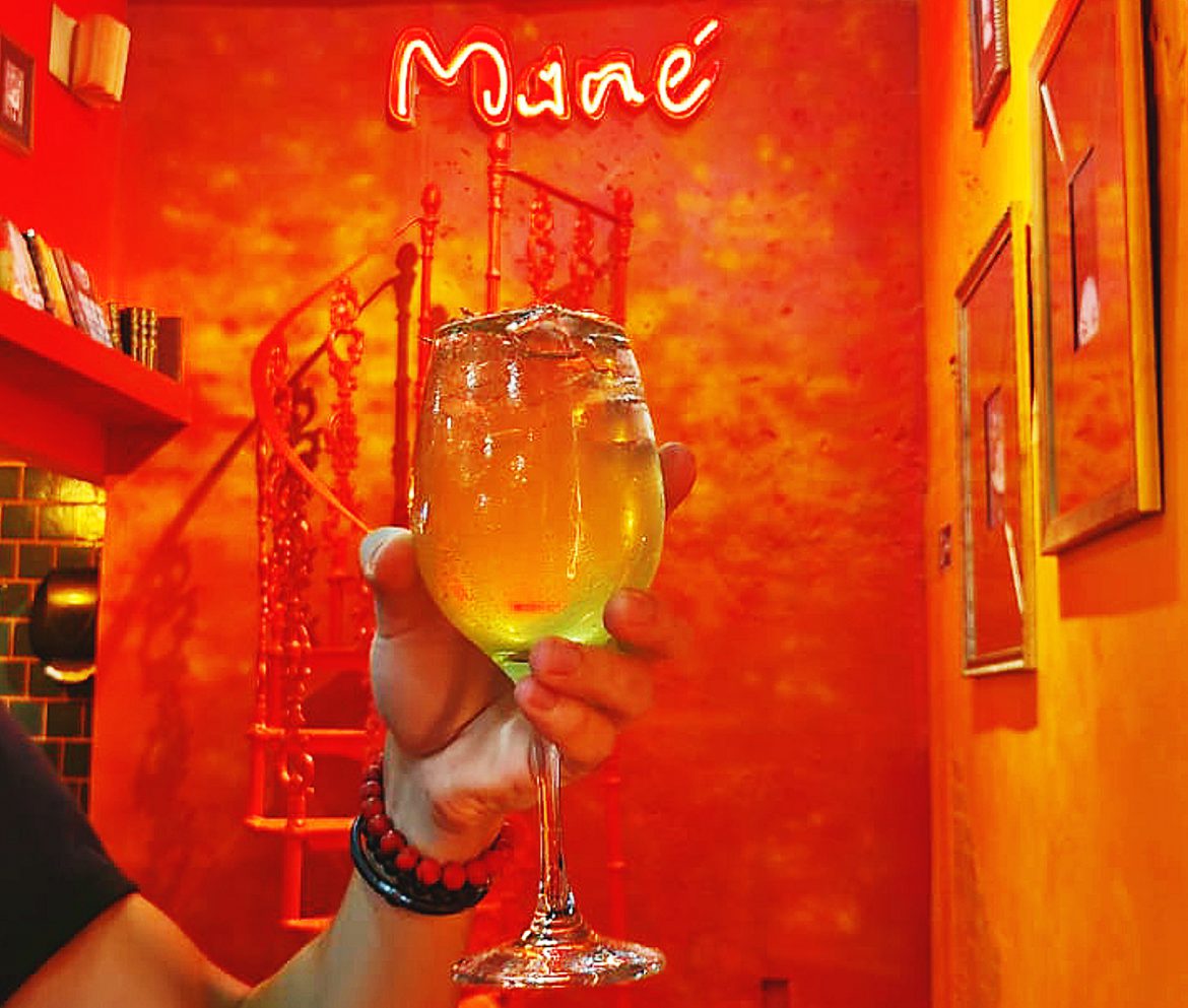 Mané Rio chega à Ipanema e conquista cariocas e turistas amantes da boêmia!