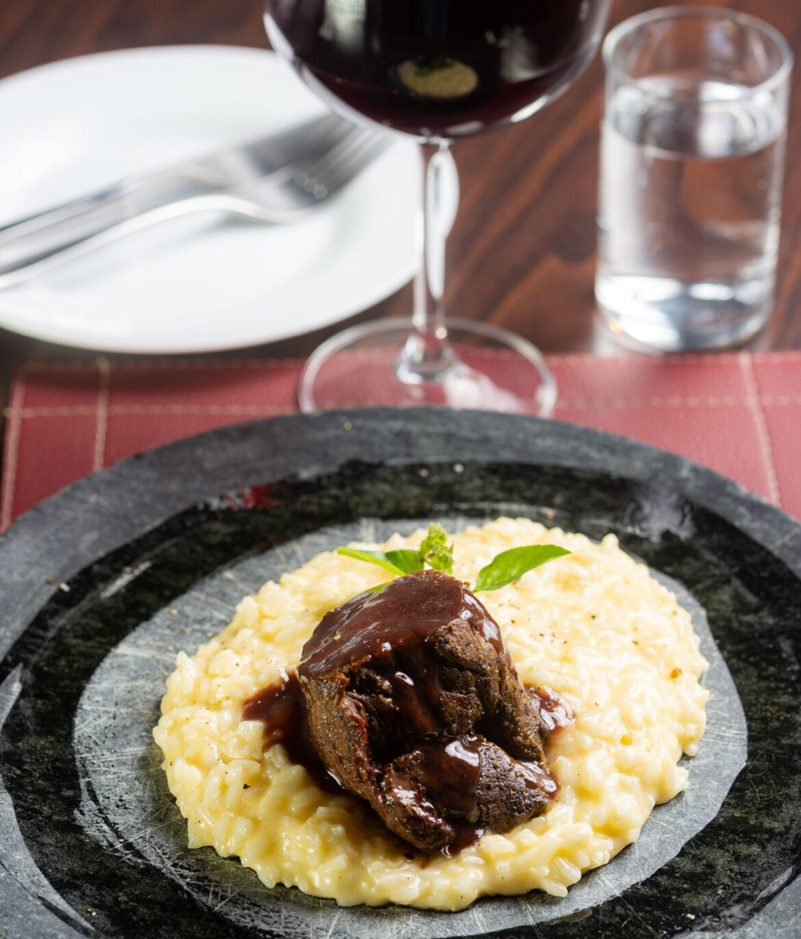 Vino! lança menu especial harmonizado para comemorar o Dia dos Namorados