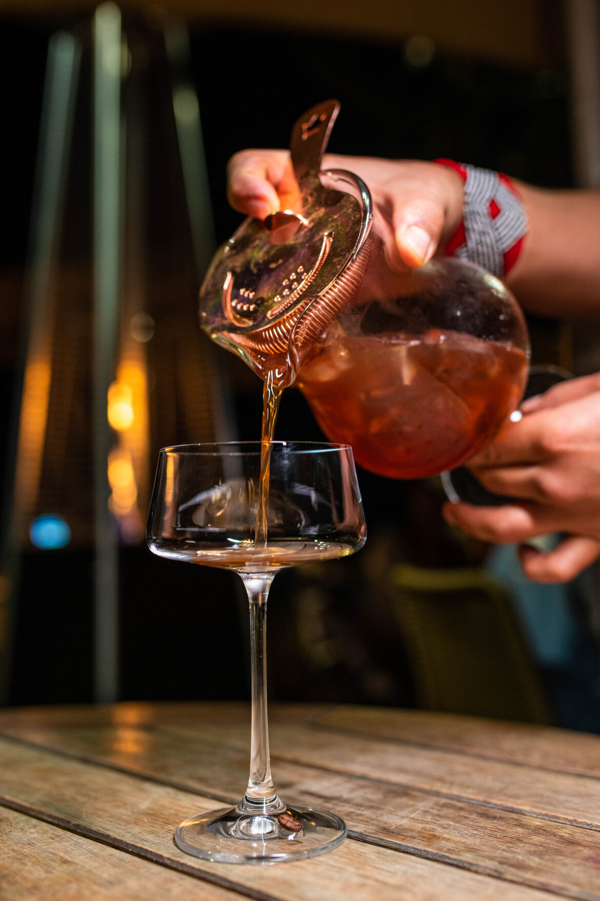 Arp Bar promove drinks ao luar no cenário mais charmoso do Rio