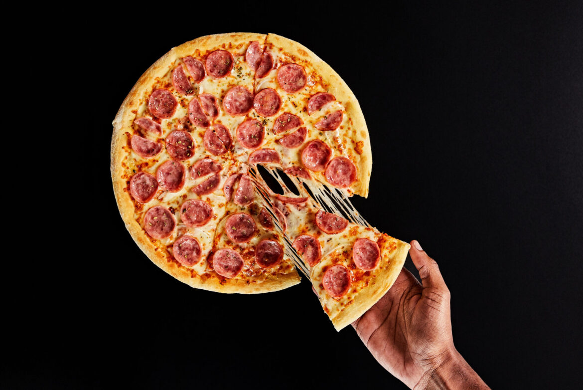 Domino’s Pizza volta com promoção das “Favoritas”