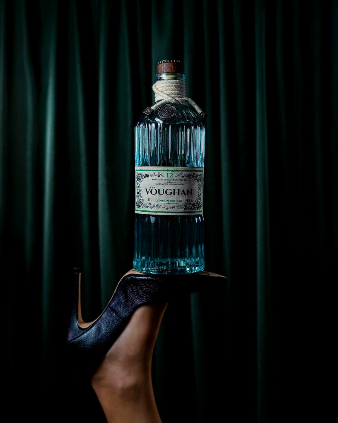Vöughan Gin: o London Dry brasileiro que conquistou o topo com sofisticação artesanal