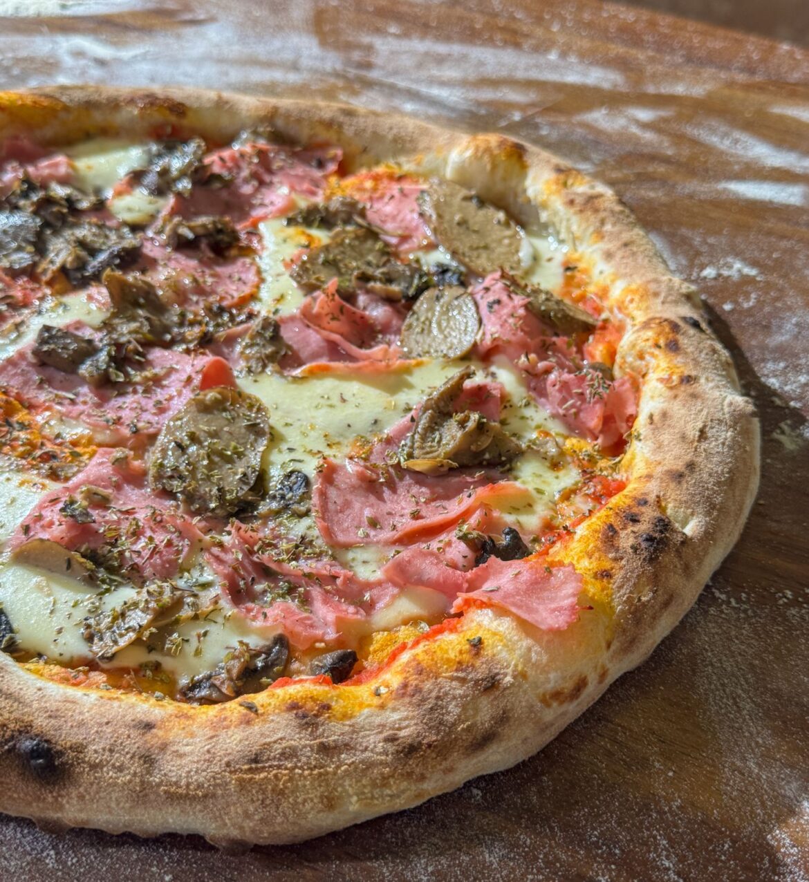 Celebre o Dia da Pizza na Mamma Jamma: tradição e sabor